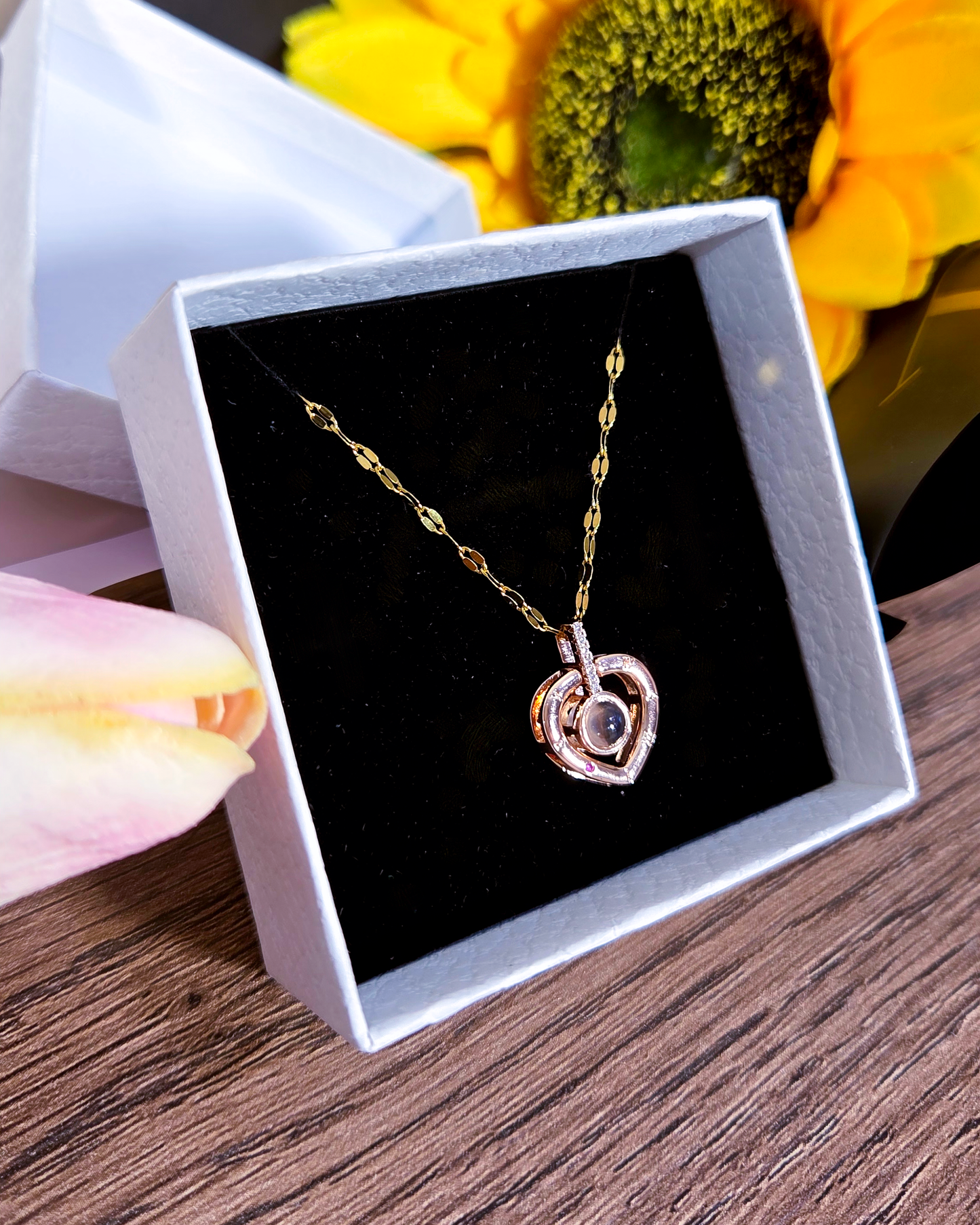 COLLAR CORAZON GIRATORIO 100 IDIOMAS