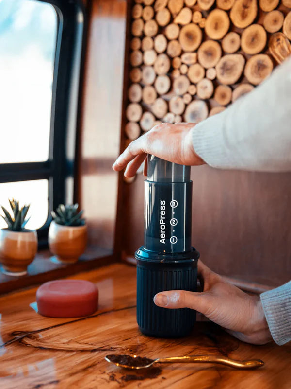 AEROPRESS GO COFFEE MAKER - AEROPRESS